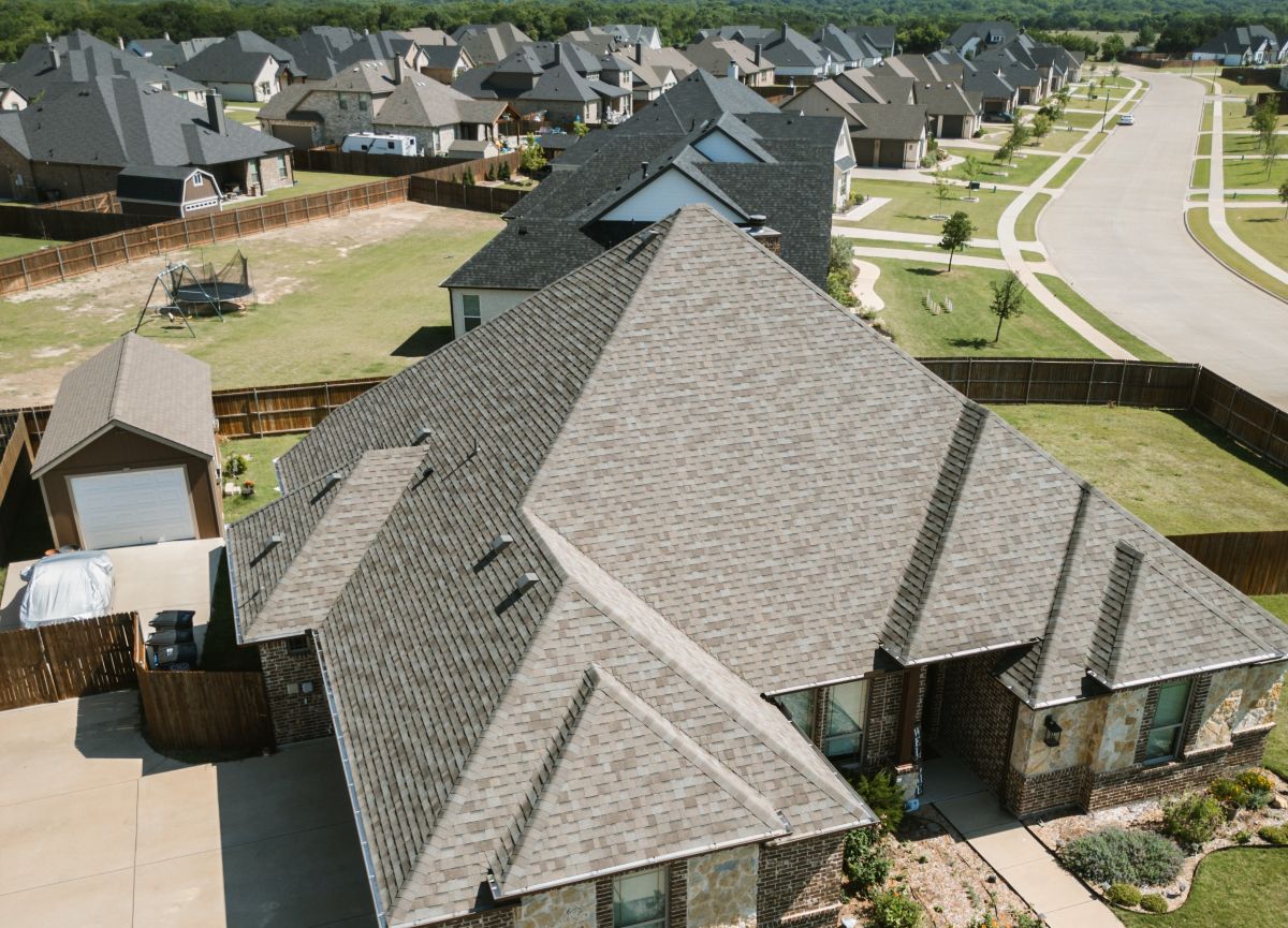 A beige shingle roof